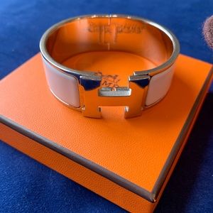 Size PM Hermès white enamel bracelet